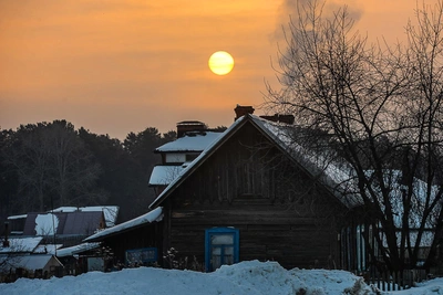 Приставы угрожают штрафами администрации Таштагольского района