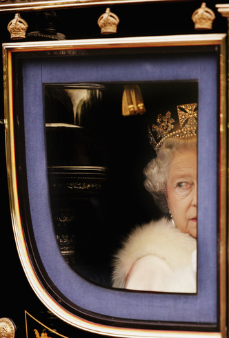 Что могут короли: как проходит типичный день Елизаветы II в Букингемском дворце