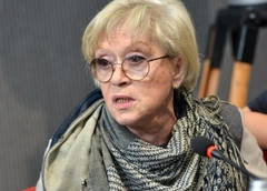 Алиса Фрейндлих объяснила, почему избегает людей