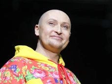 Шура обратился к неизлечимо больному Губину: «Башка у тебя дырявая, Андрюш! Не пиарься»