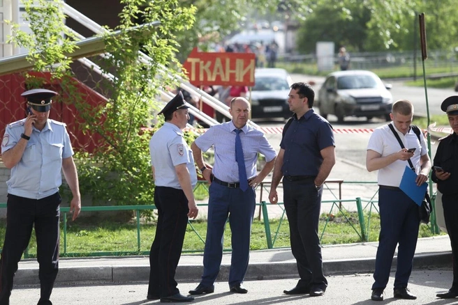 Чтобы успокоить дебошира, полицейскому пришлось применить оружие