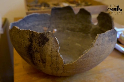 Археологи зафиксировали «убийство истории» в Усвятах