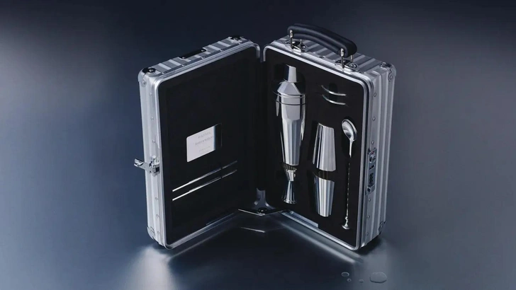 Rimowa выпустит лимитированный коктейльный сет из серебра | Источник: Rimowa