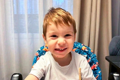 Three-year-old Andrey needs speech rehabilitation course