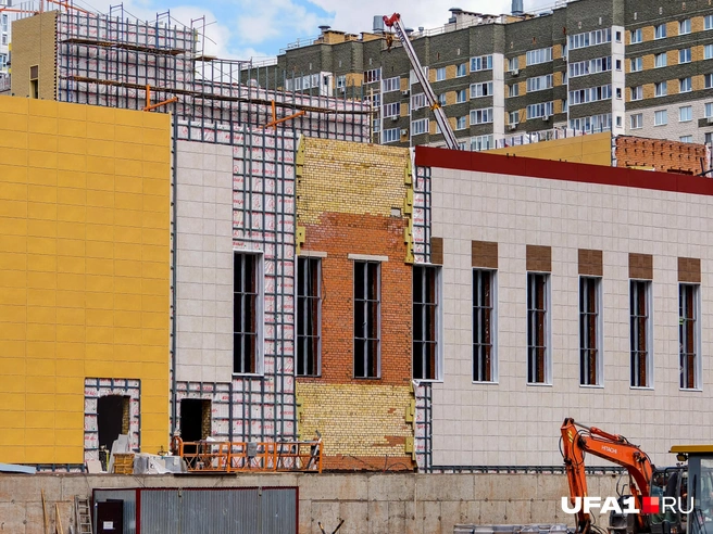 Тоже обратили внимание на разные кирпичи? | Источник: Булат Салихов / UFA1.RU