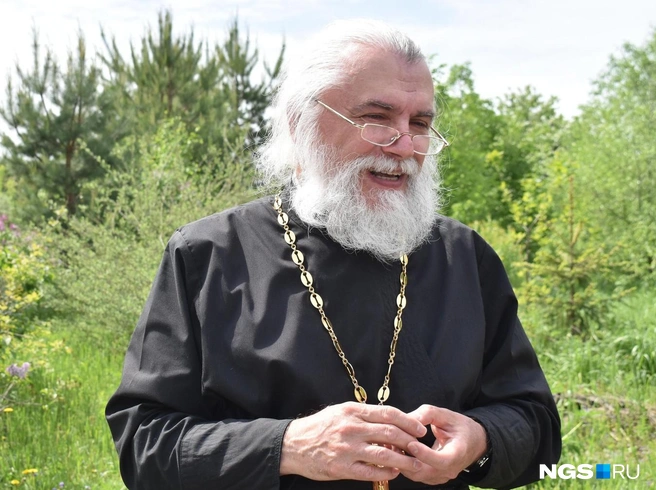 Отец Сергий участвовал в создании прихода 25 лет назад | Источник: Рихарда Лем / NGS.RU