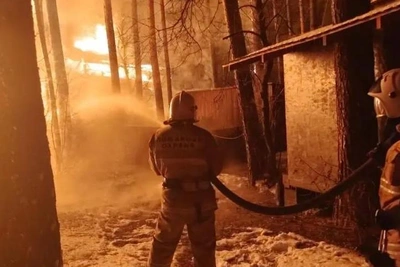 На Алтае сгорело кафе на территории эко-отеля