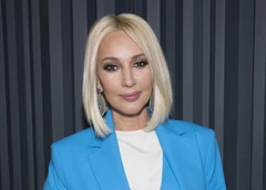 «А пароль от „Госуслуг“ сразу сказать?»: Лера Кудрявцева пообщалась с мошенником и отшила его