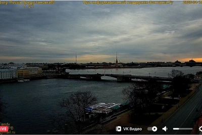 Прохладная и дождливая среда в Петербурге