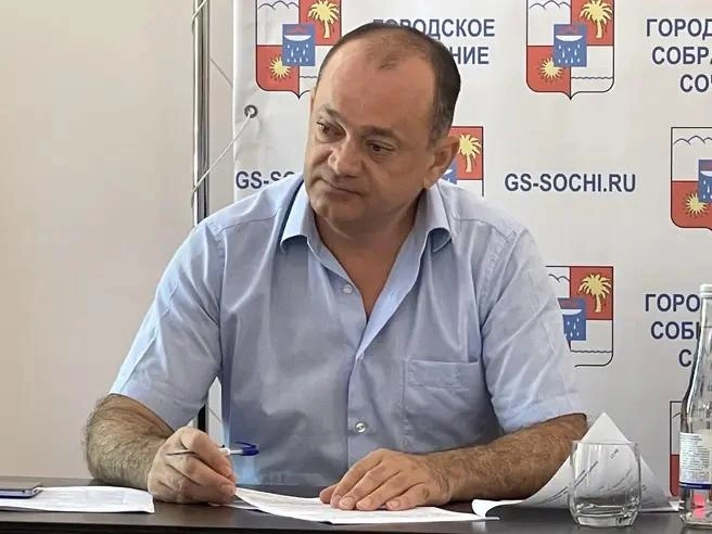 Эксузяна лишили полномочий депутата в 2022 году | Источник: Gs-sochi.ru