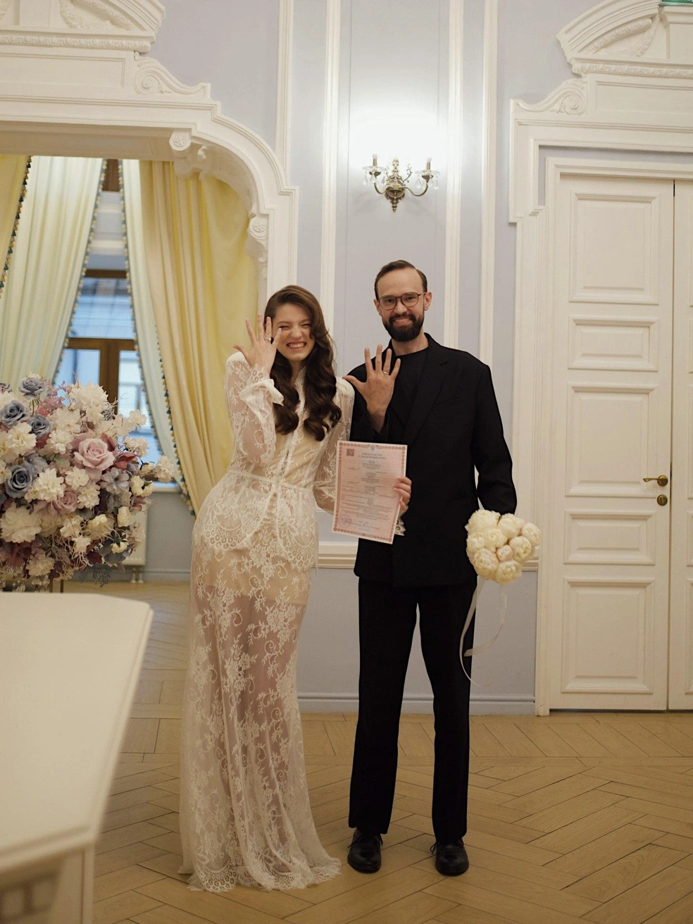Максим работает чиновником | Источник: kuznetsovasashaa / Instagram.com (соцсеть запрещена на территории РФ)