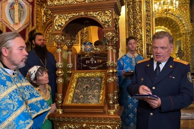 Протоиерей из Элисты награжден медалью СК России