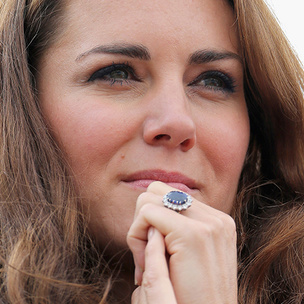 Герцогиня Кембриджская запретила продажу реплик своего помолвочного кольца