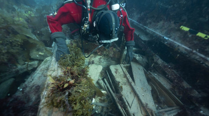 «Оставлены с явным достоинством»: археологи вскрыли офицерские каюты на затонувшем корабле XIX века