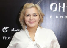 Ирина Пегова перестала скрывать роман с 22-летним танцором