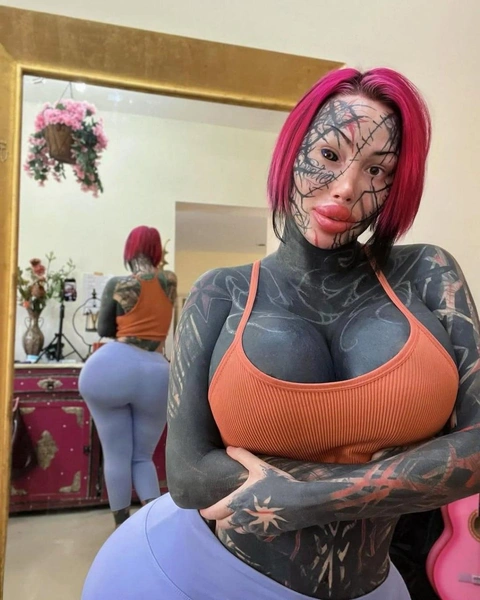 Мария Магдалина перенесла десятки пластических операций | www.starhit.ru