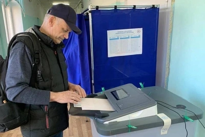 Ситников поручил обеспечить бесперебойную работу избирательных участков