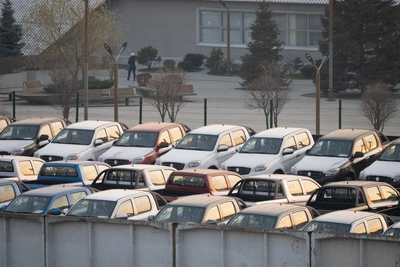 Владивостокская таможня оформила рекордные авто в 2025