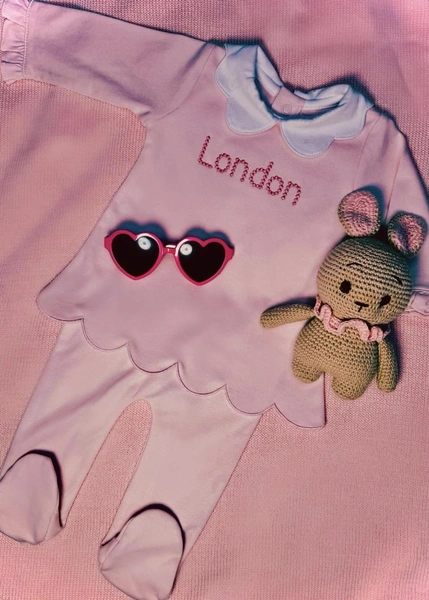 Источник: @parishilton