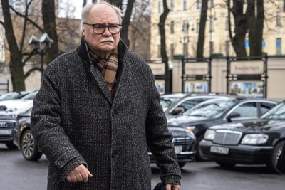 Sukhorukov to Play Khrushchev Again, Mirkurbanov Cast as Stalin