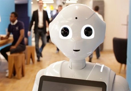 Японцы раскупили тысячу роботов Pepper за минуту | ya62.ru