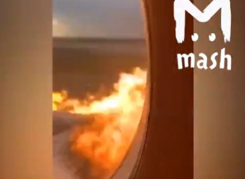 Появилось видео, снятое на борту горящего Sukhoi Superjet | ya62.ru