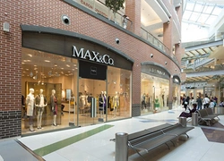 В «Метрополисе» открылись магазины Weekend Max Mara и Max & Co