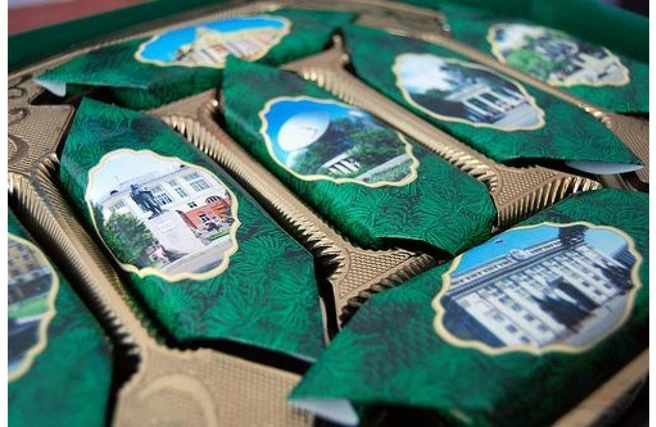 Так выглядели легендарные конфеты, по которым узнавали Кузбасс | Источник: Sibnet.ru