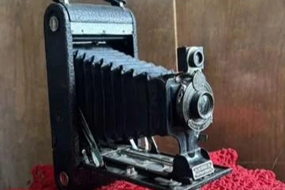 В Новосибирске продают 113-летний фотоаппарат за 90 тыс. рублей