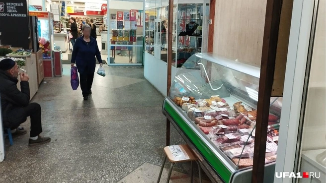 Больше всего людей в одном из магазинов федеральной сети | Источник: Антон Селиверстов / UFA1.RU