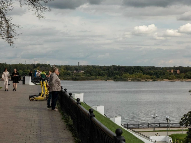 В городе еще много туристов | Источник: Александр Куренной / 76.RU