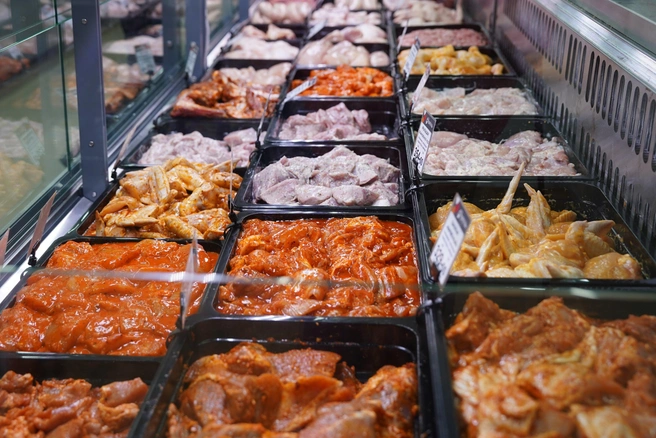 Вся продукция делается из охлажденного сырья | Источник: МПЦ «Апрель»