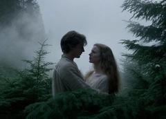 Тренд на бессмертие: 7 книг о вампирах для атмосферных осенних вечеров