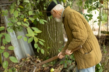 12 цитат 98-летнего долгожителя, которые помогут найти себя в жизни
