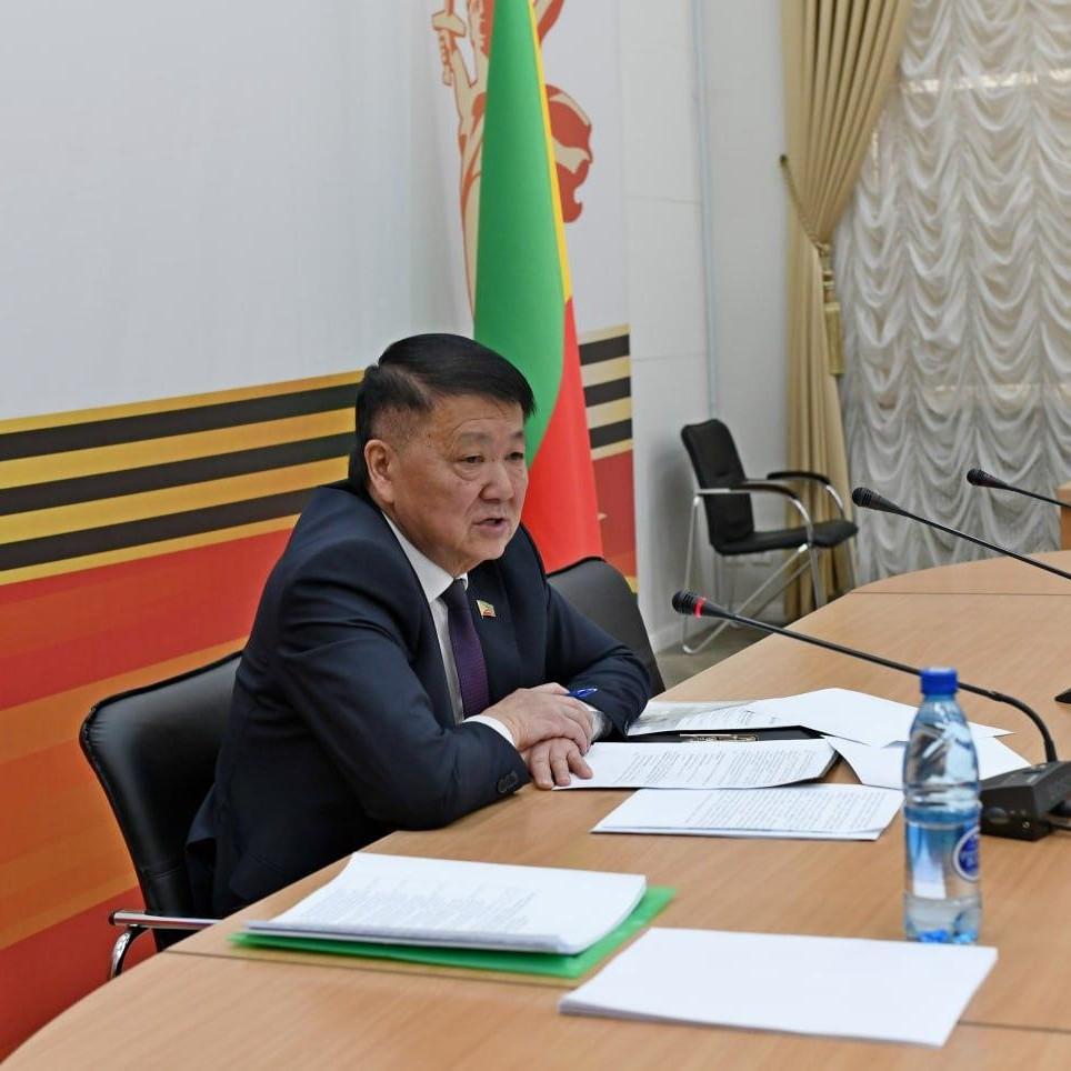 <p>Юрий Кон</p>