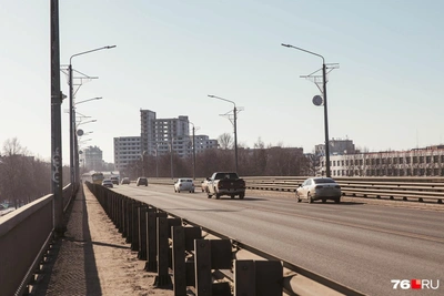 Октябрьский мост в Ярославле перекроют на час вечером 9 мая