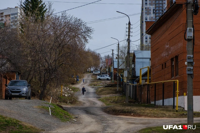 Это в двух минутах от монумента «Дружбы» | Источник: Булат Салихов / UFA1.RU