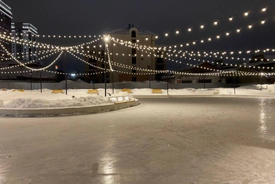 «Дырявый» каток в Челябинске вызвал жалобы из-за травмоопасности