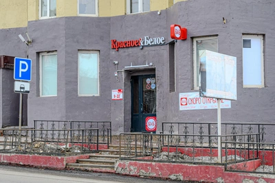 Запрет алкоголя в жилых домах сократил точки в Чите вдвое