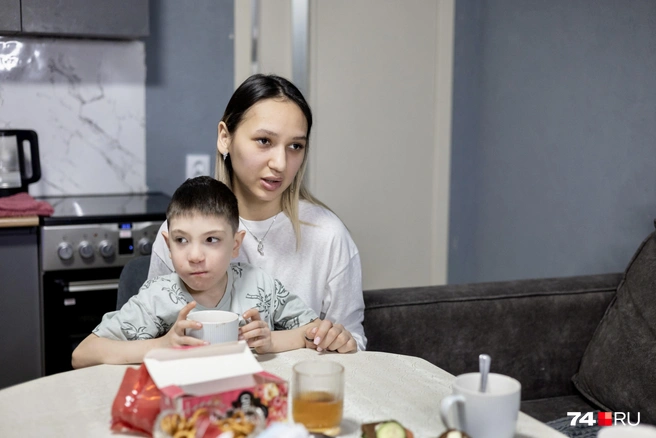 Владику семь лет, пять из которых он живет с Аней | Источник: Наталья Лапцевич