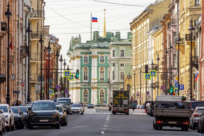 Имя со звездочкой. Сложный тест по старым и новым названиям улиц Петербурга | Источник: Elena Zolotova / iStock