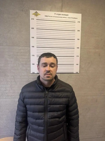 Курьера нашли за три часа. Полиция продолжает прочесывать Петербург в поисках золота | Источник: пресс-служба ГУ МВД по СПб и ЛО