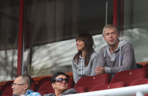 Сергей и Антонина на футбольном матче