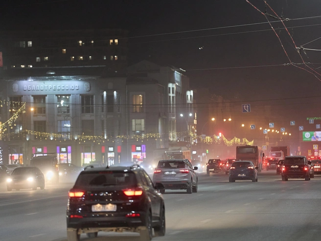 Транспортные средства покрываются густым слоем пылевых отложений | Источник: Александр Ощепков