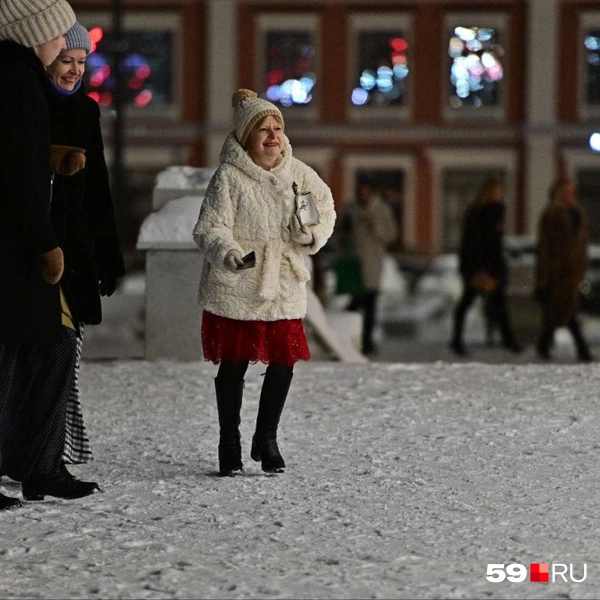 Кто-то на концерт шел, а кто-то даже бежал&nbsp;— музыка зовет | Источник: Василина Любимова / 59.RU