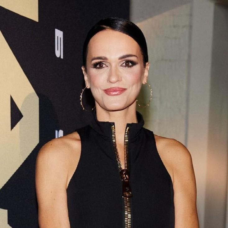 Слава не может продать квартиру из-за Ларисы Долиной: «Меня трясет! Благодаря этой певице, которую я терпеть не могу»