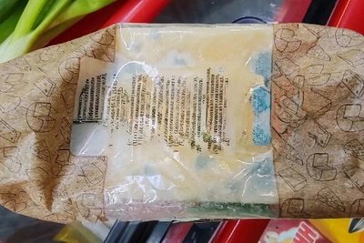 В Приамурье уничтожили 400 кг сомнительных продуктов
