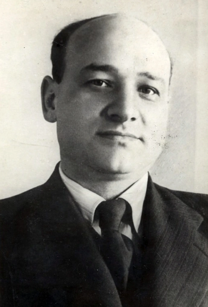 Александров лишился должности с формулировкой «как не обеспечивший руководство Министерством культуры» | Источник: Федеральное государственное бюджетное учреждение культуры «Государственный центральный музей современной истории России» / Goskatalog.ru