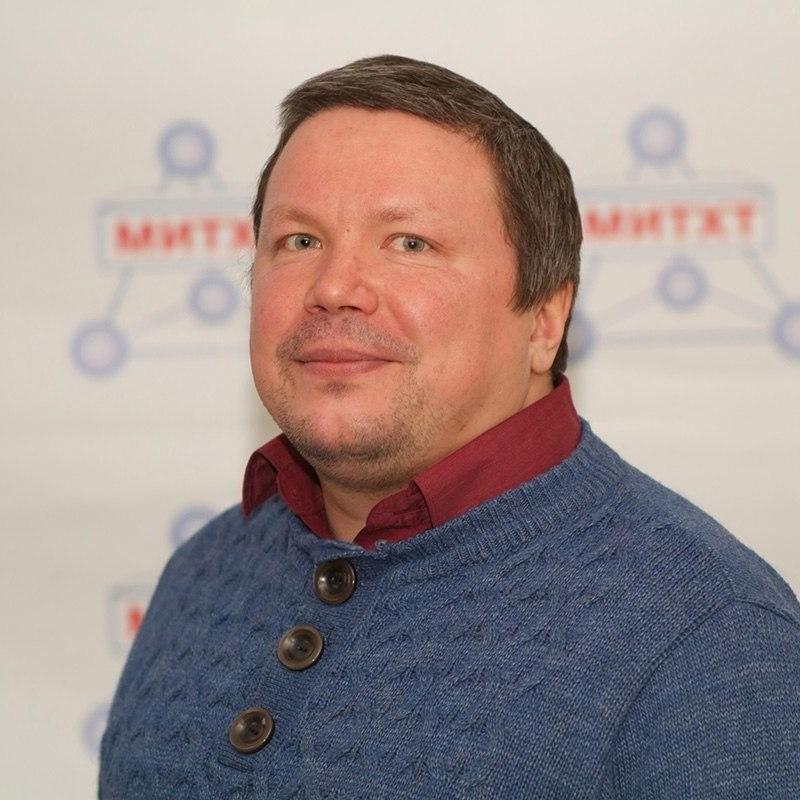 <p>Андрей Дорохов</p>