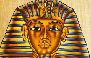 История умалчивает: зачем фараоны в Древнем Египте носили странные полосатые платки
